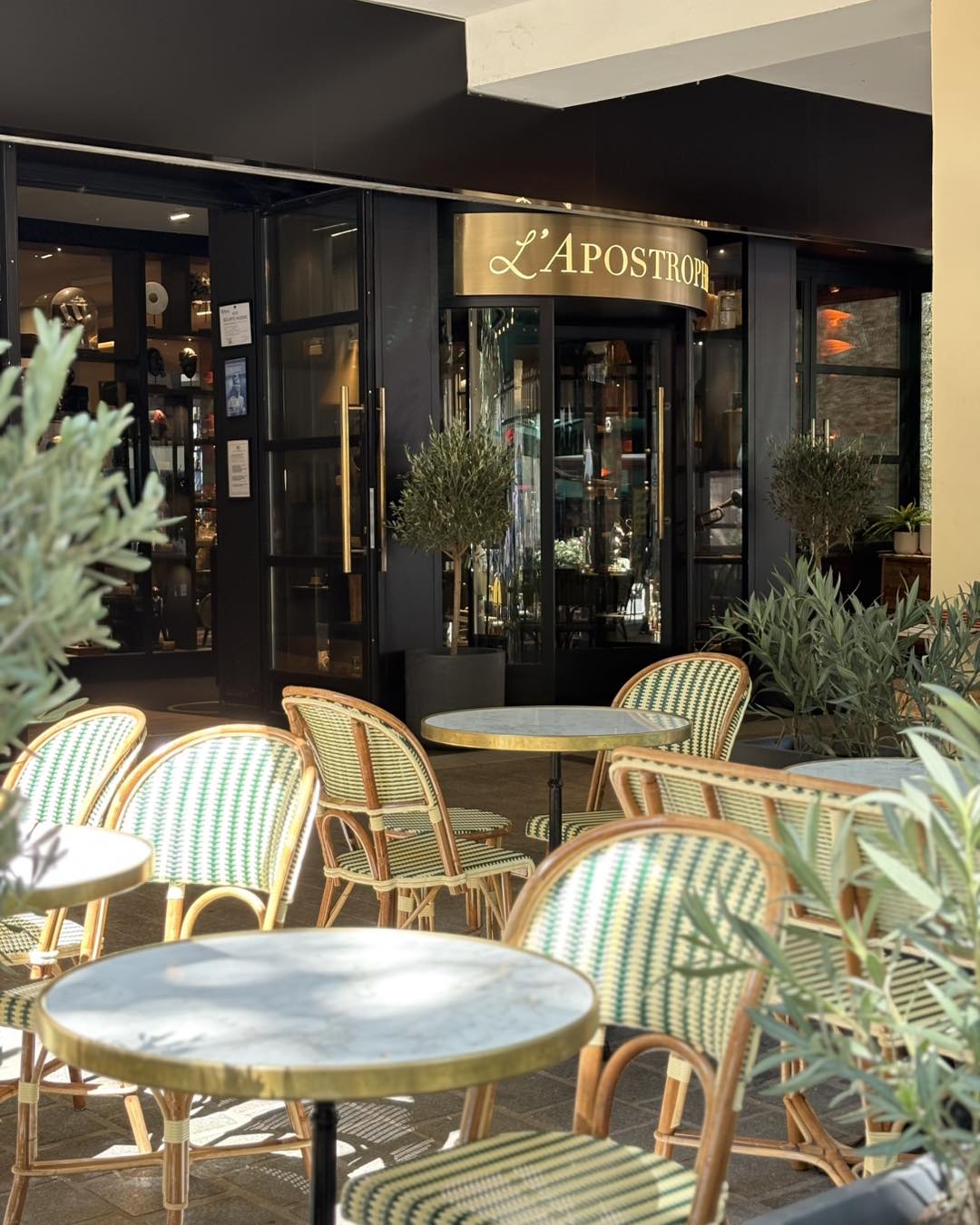 Terrasse de L'Apostrophe sur la place Drouet d'Erlon à Reims